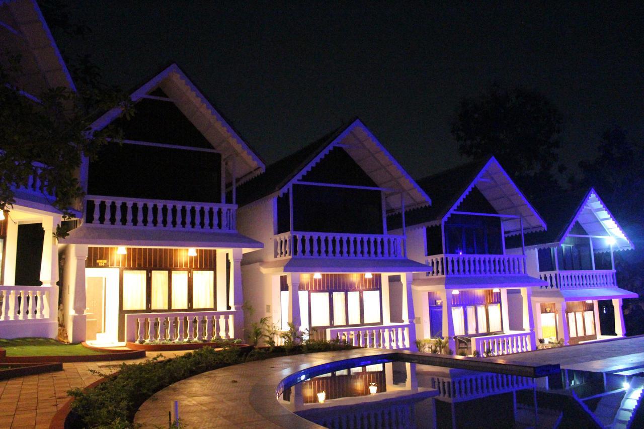 Quinta Serena Holiday Resort Calangute Exterior photo