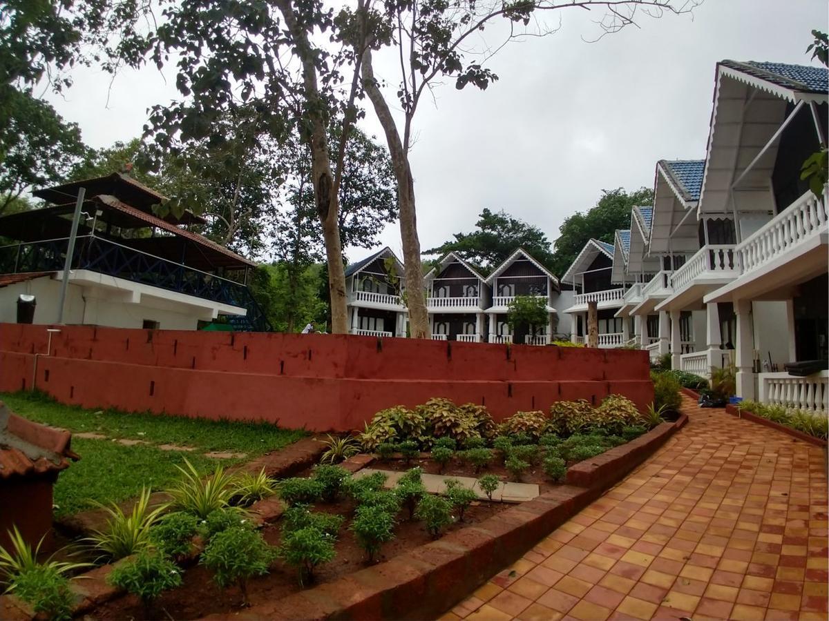 Quinta Serena Holiday Resort Calangute Exterior photo